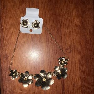 Necklace & Earring Set
